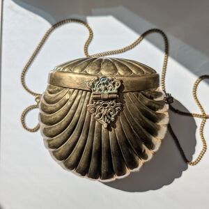 Antique 1920's Shell Clasp Crossbody Brass Bag